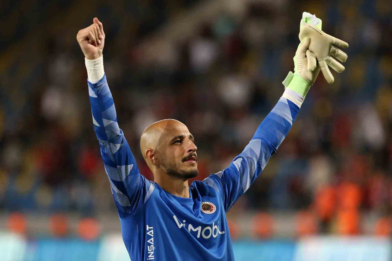 GÖZTEPE, GENÇLERBİRLİĞİ’NDEN ERHAN ERENTÜRK’ÜN PEŞİNDE