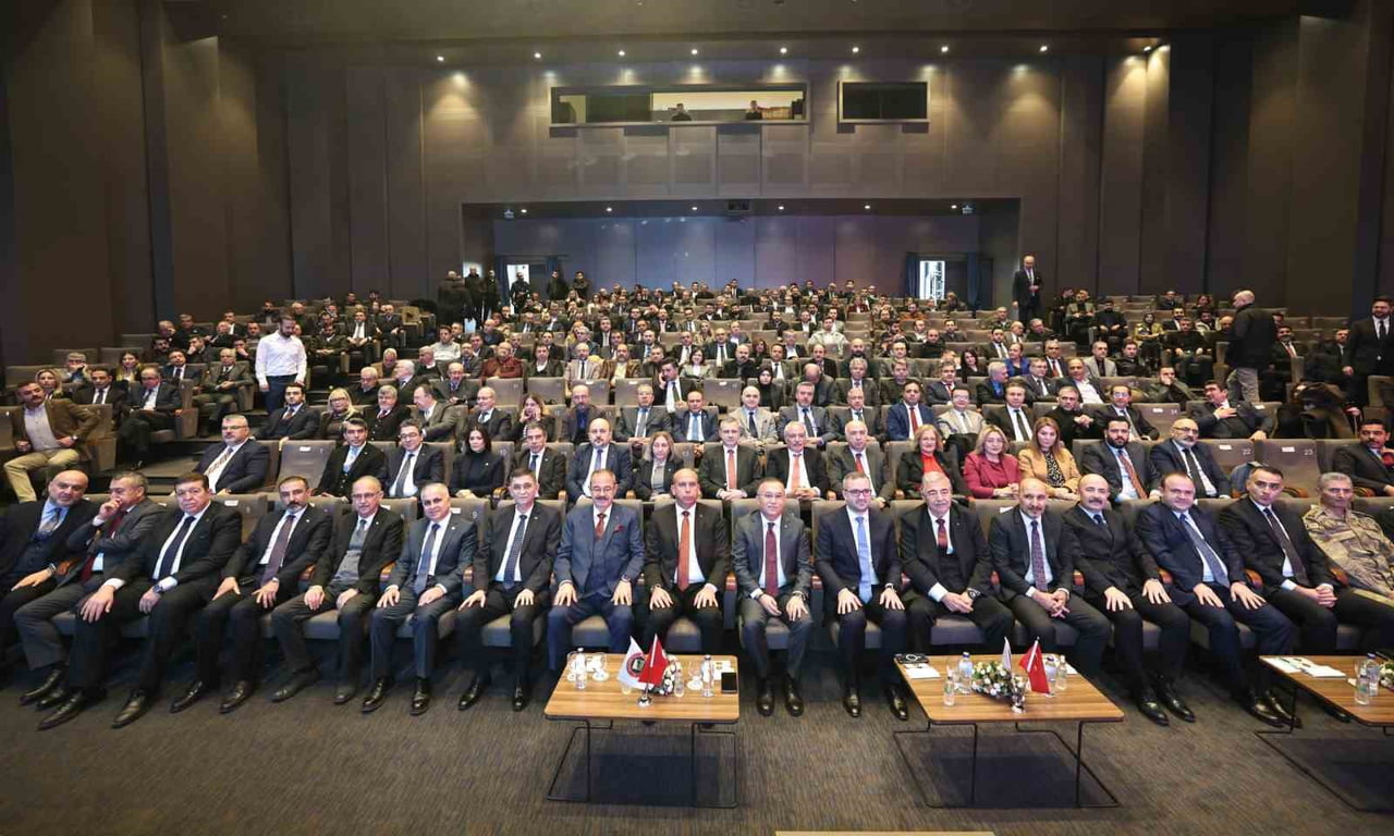 GSO YÖNETİM KURULU BAŞKANI ADNAN ÜNVERDİ, MERKEZ BANKASI’NIN DEVAM EDEN FAİZ İNDİRİMİ KARARLARININ...