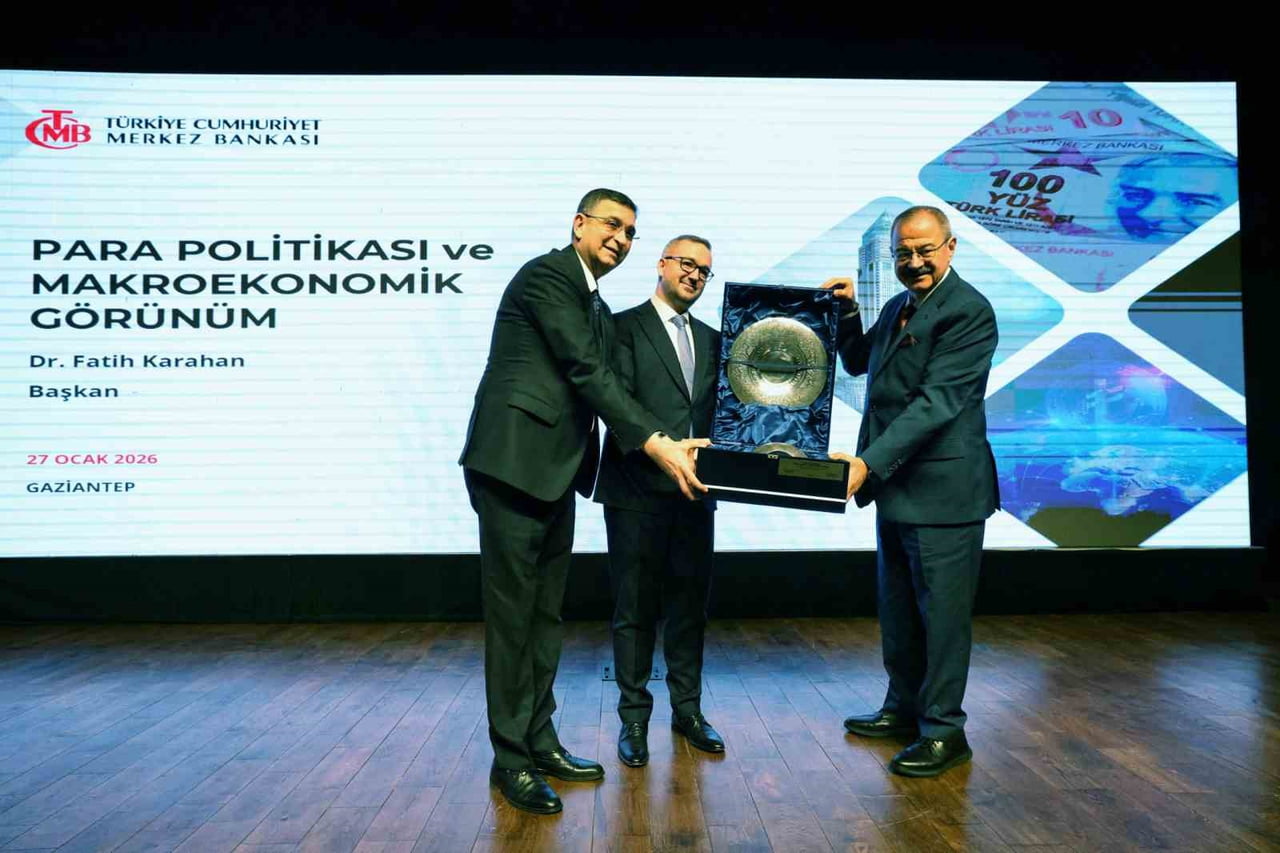 GSO YÖNETİM KURULU BAŞKANI ADNAN ÜNVERDİ, MERKEZ BANKASI’NIN DEVAM EDEN FAİZ İNDİRİMİ KARARLARININ...