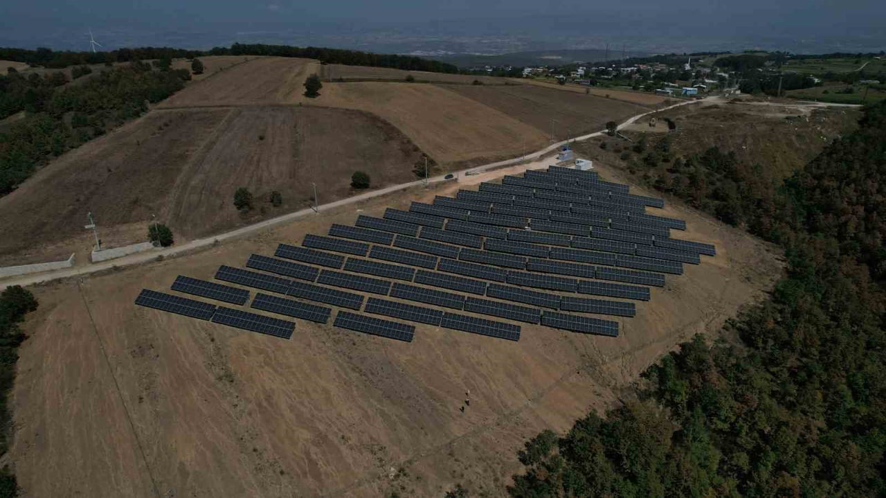 GÜNEŞ ENERJİSİ YATIRIMLARIYLA 2025’TE 2.207 MW ELEKTRİK ÜRETEN NİLÜFER BELEDİYESİ, ÖNCEKİ YILA...