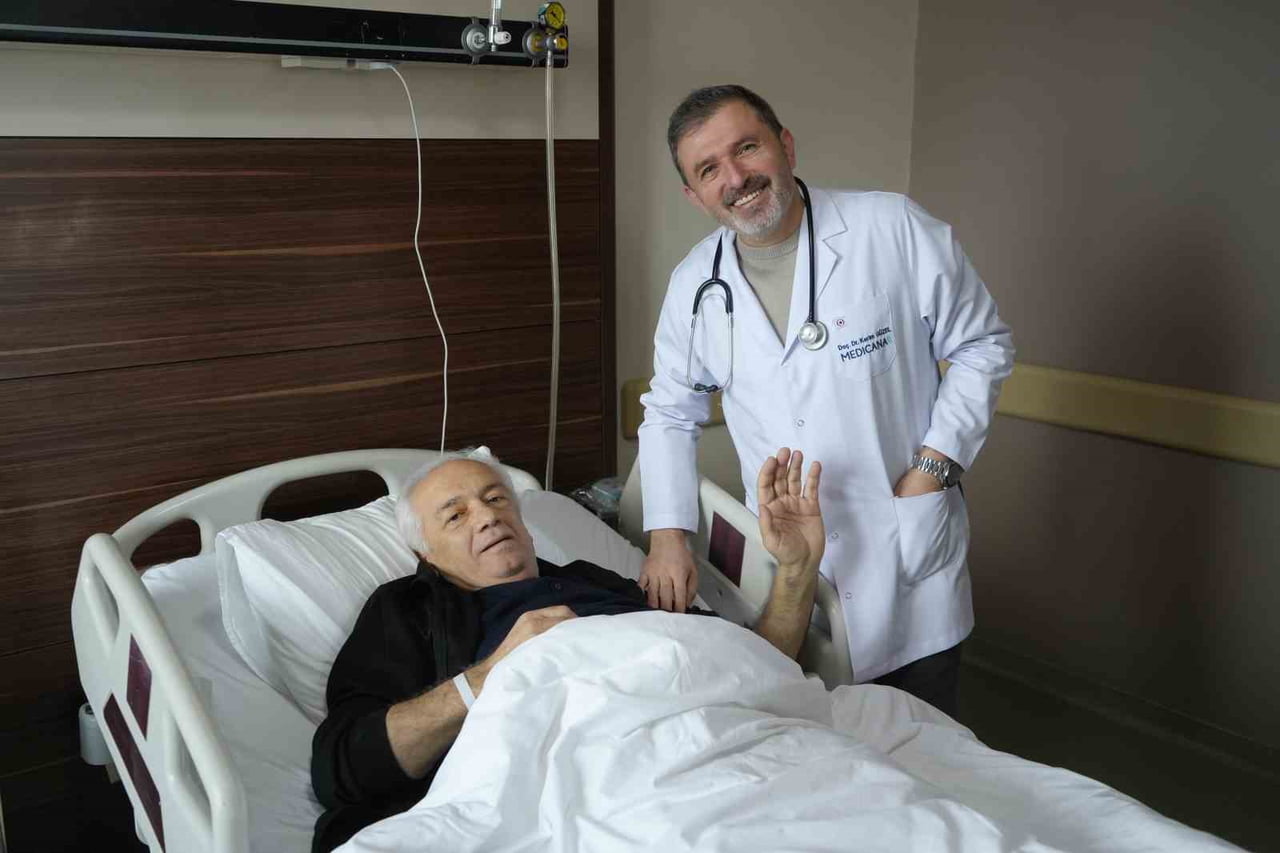 GÜRCİSTAN’DAN SAMSUN’A TEDAVİ İÇİN GELEN 65 YAŞINDAKİ HASTA, PANKREAS VE SAĞ BÖBREĞİNDE TESPİT...