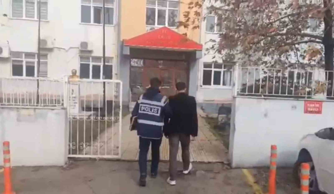 HATAY’DA ARANAN 4 HÜKÜMLÜ YAKALANDI