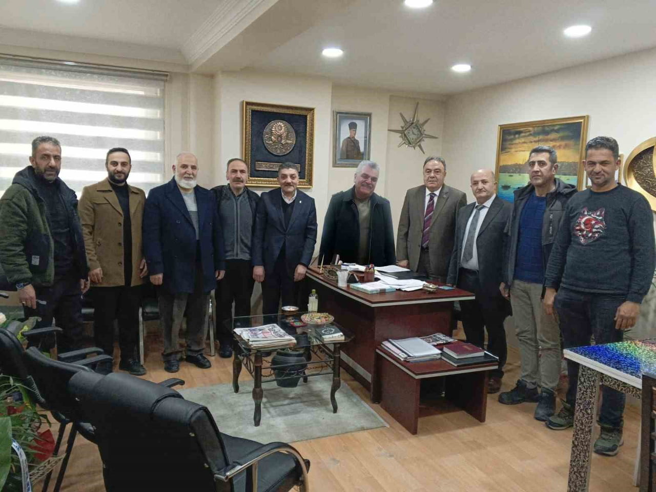 HİKMET KARACA’NIN BAŞKANLIĞINDA TOPLANAN YÖNETİM VE DENETİM KURULU HİZMET YOLUNDA HIZLI ADIMLARLA...