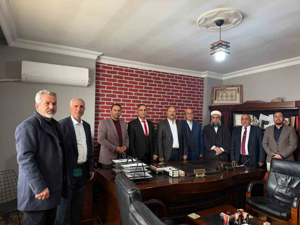 IĞDIR'DA AŞİRET LİDERLERİ VE KANAAT ÖNDERLERİ DERNEĞİ, TÜRKİYE VE ORTA DOĞU'DA SON GÜNLERDE...