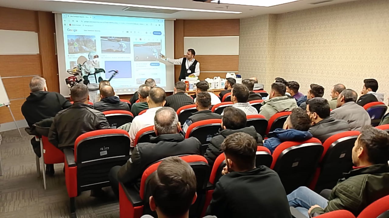 İL SAĞLIK MÜDÜRLÜĞÜ KOORDİNASYONUNDA DÜZENLENEN BİYOSİDAL ÜRÜN UYGULAYICI SERTİFİKA EĞİTİMİNDE...