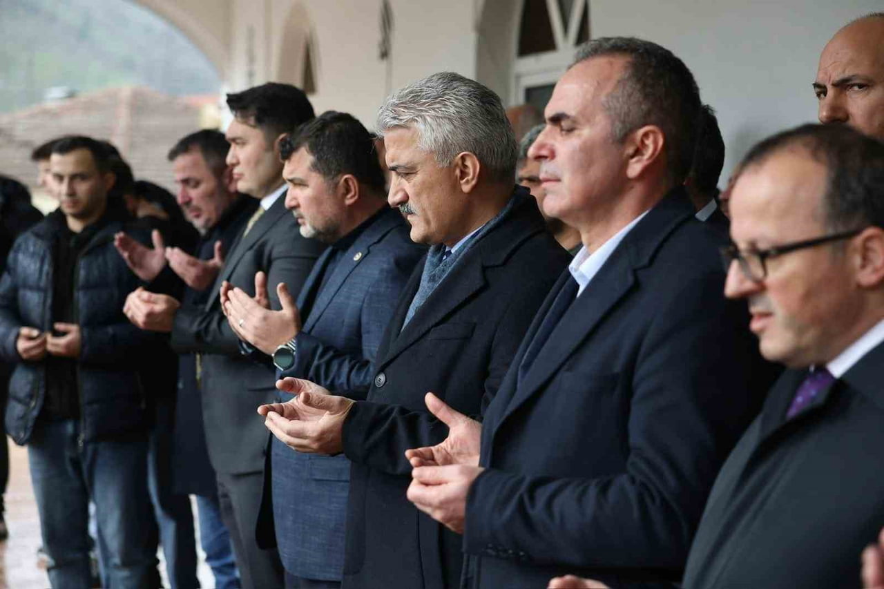 İSTANBUL 24. AĞIR CEZA MAHKEMESİ BAŞKANI ŞENOL KARTAL’IN BABASI ŞABAN KARTAL VEFAT ETTİ. ŞABAN...