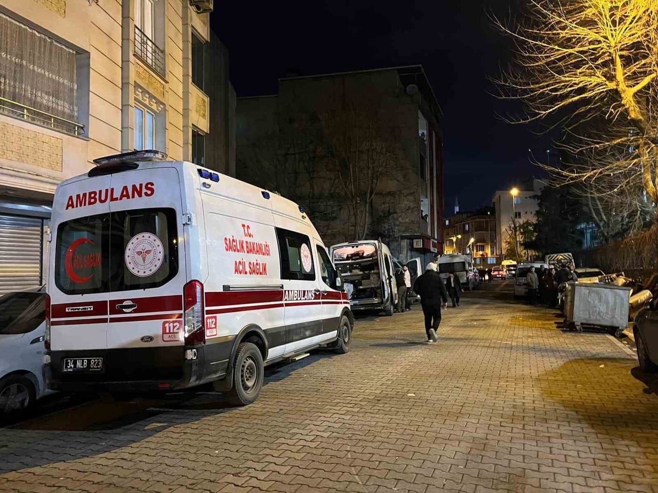 İSTANBUL ESENYURT’TA İKİ GRUP ARASINDA ÇIKAN SİLAHLI KAVGADA 1 KİŞİ HAYATINI KAYBETTİ, 2 KİŞİ DE...