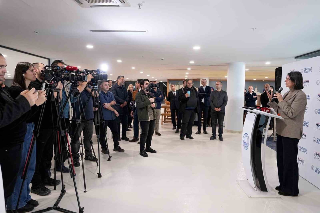 İSTANBUL (İHA) - ÜSKÜDAR BELEDİYESİ 10 OCAK ÇALIŞAN GAZETECİLER GÜNÜ'NDE, BASIN MENSUPLARININ...