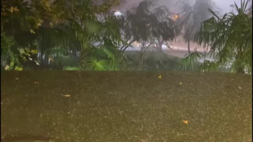 İstanbul Valiliği açıkladı: "Sağanak ve fırtına sonrası acil çağrı merkezine 193 ihbar...