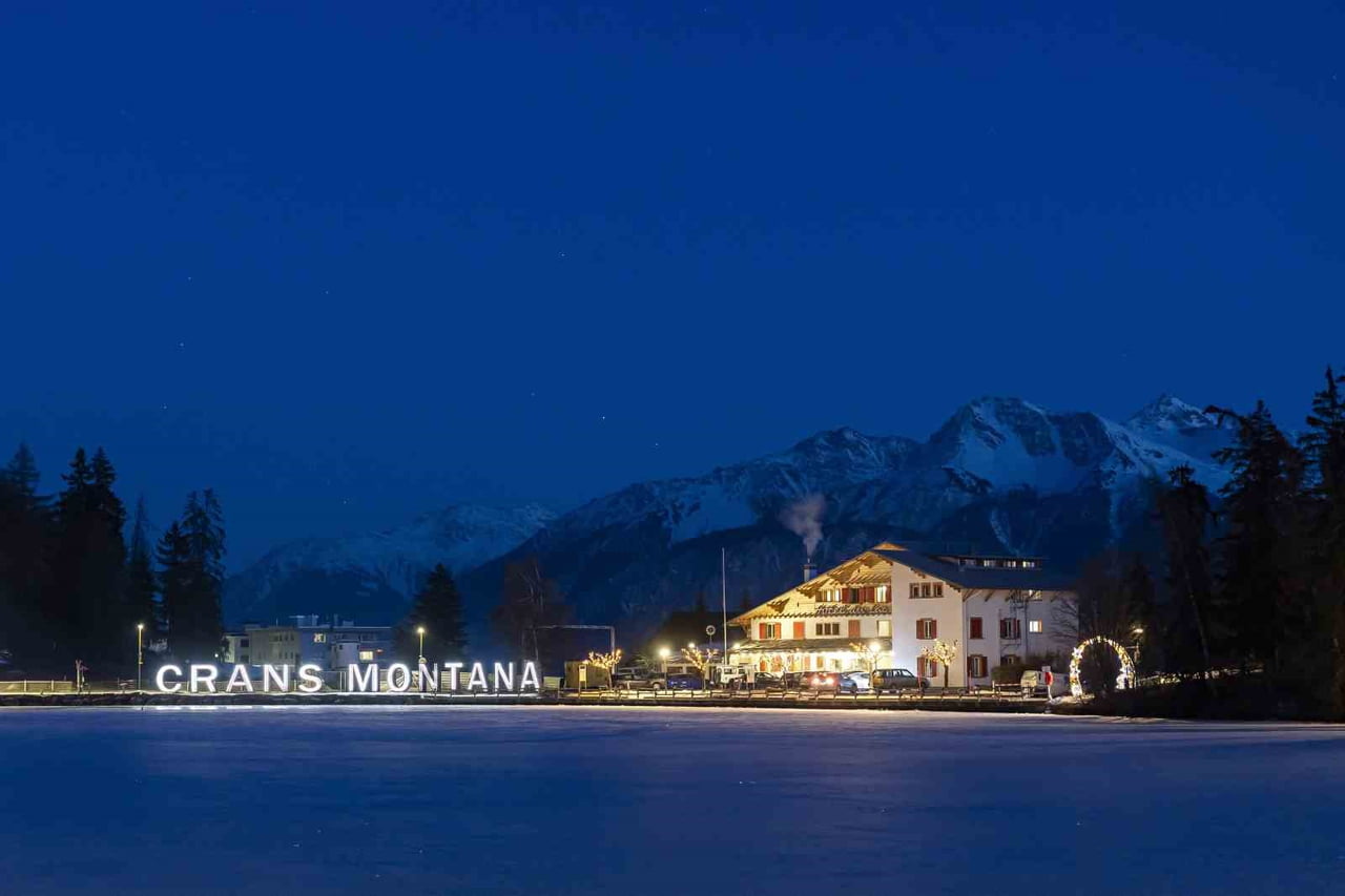 İSVİÇRE'DE YILBAŞI AKŞAMI ÇIKAN YANGINDA 40 KİŞİNİN HAYATINI KAYBETTİĞİ BARDA 2019'DAN BERİ HİÇBİR...