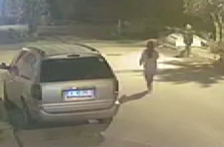 İZMİR'İN BORNOVA İLÇESİNDE KAYIP OLARAK ARANIRKEN ORMANLIK ALANDA GÖMÜLÜ CESEDİ BULUNAN 25...