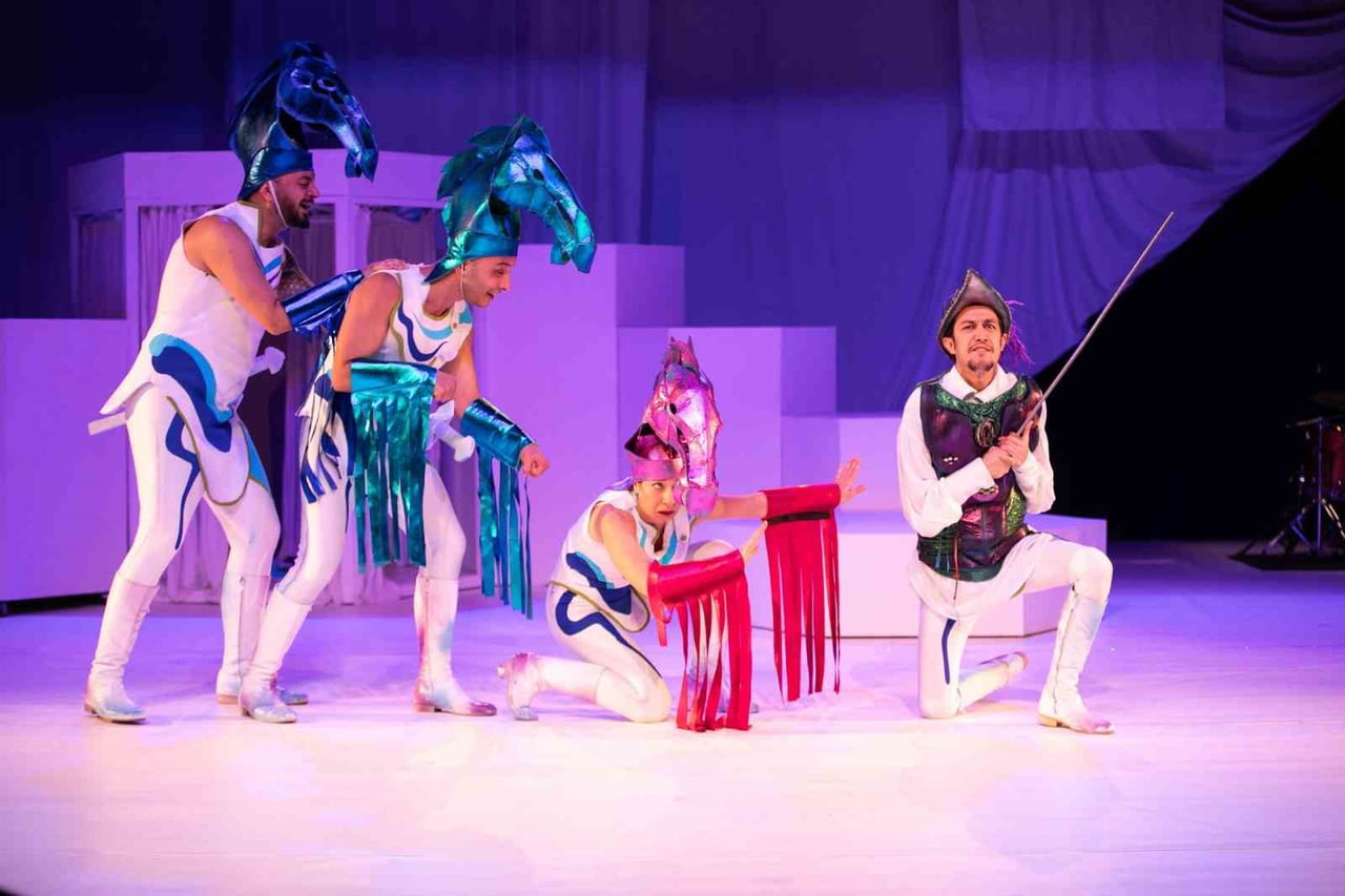 İZMİR ŞEHİR TİYATROLARI SÖMESTİR FESTİVALİ BAŞLIYOR