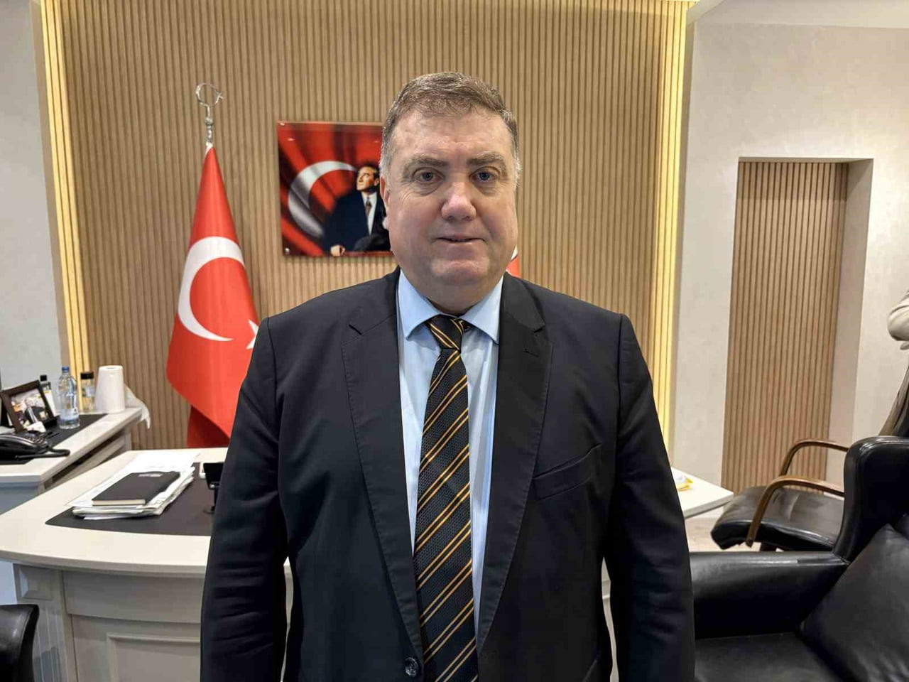 İZMİR ŞOFÖRLER VE OTOMOBİLCİLER ESNAF ODASI BAŞKANI ERKAN ÖZKAN, 11 OCAK 2026 PAZAR GÜNÜ...