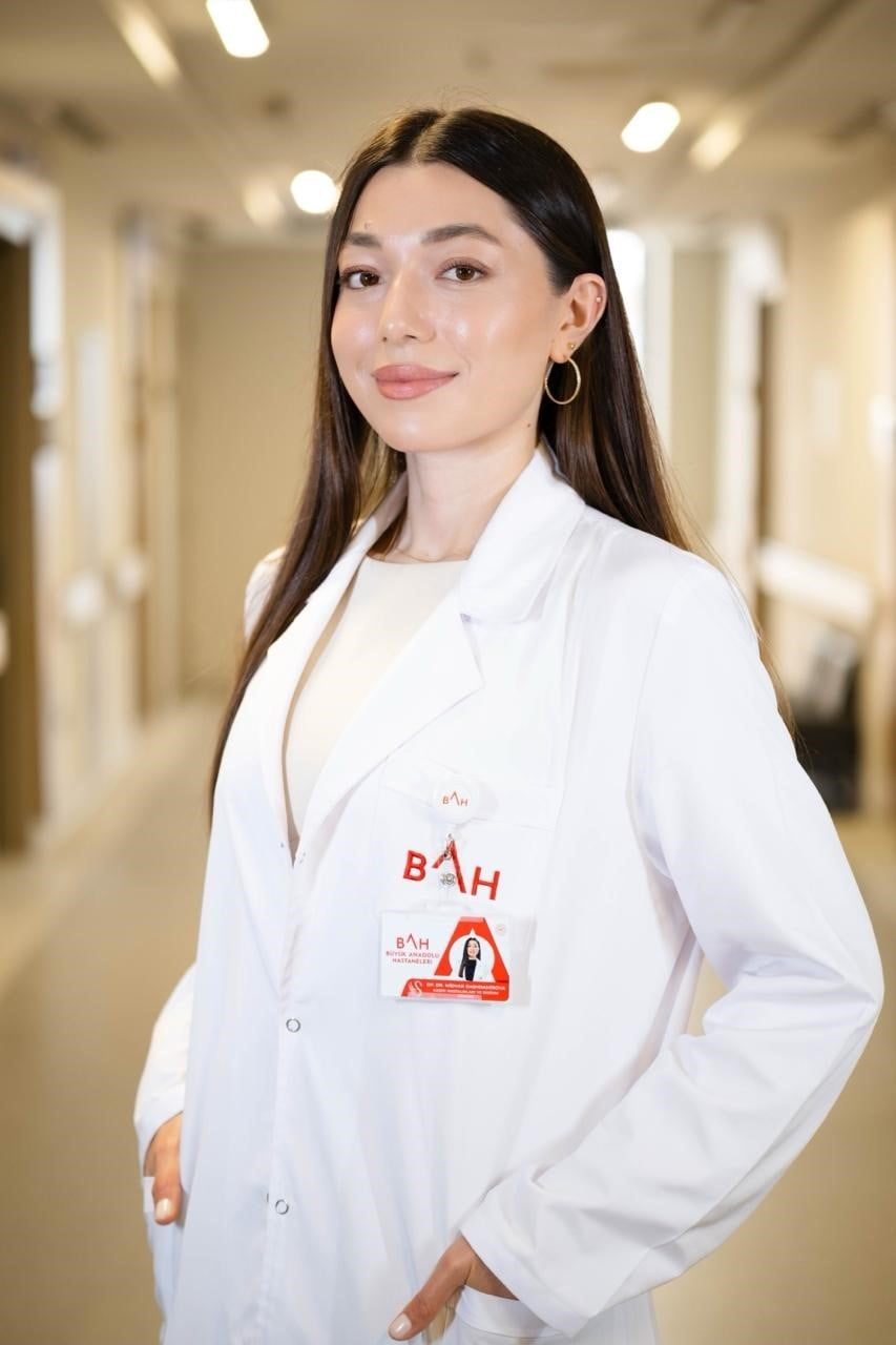 KADIN HASTALIKLARI VE DOĞUM UZMANI OPR. DR. MİDVAR DASHDAMİROVA