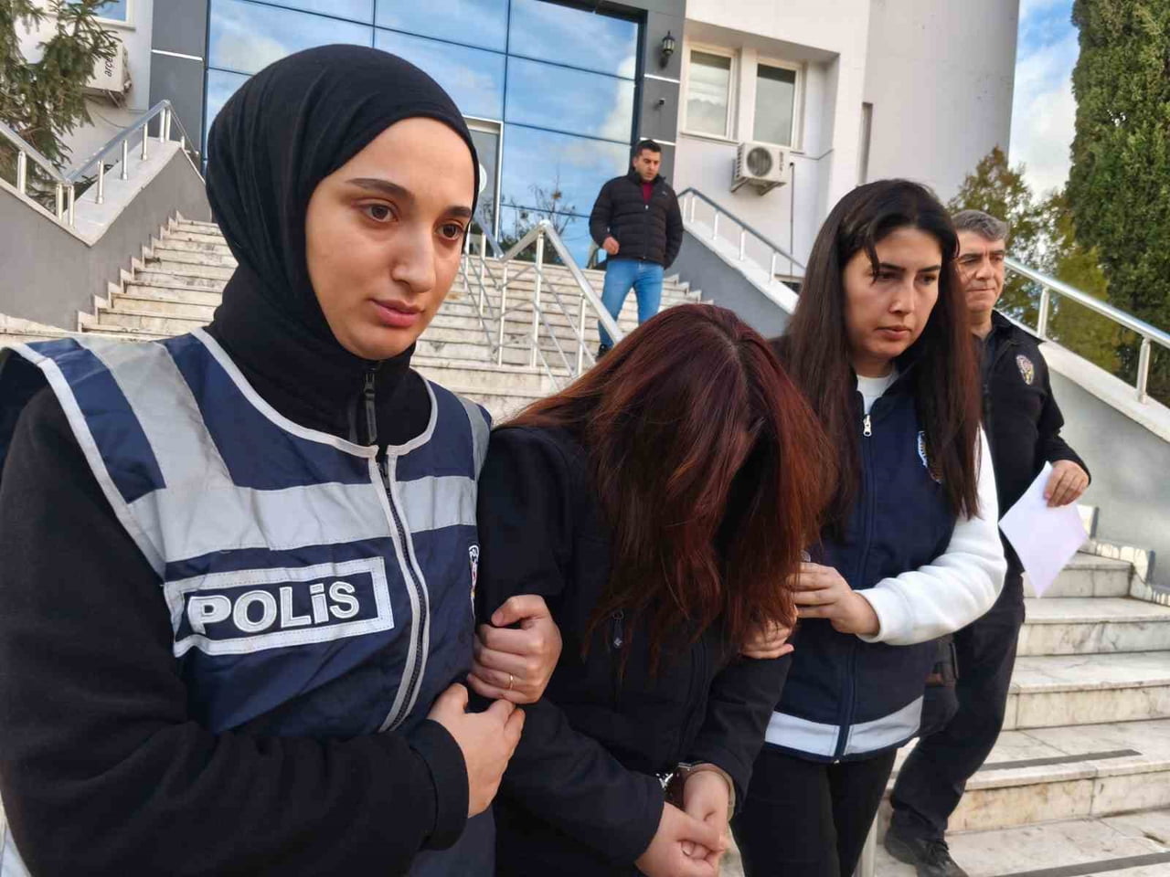 KAHRAMANMARAŞ'TA YOĞUN BAKIMDAKİ 5 GÜNLÜK BEBEĞİ DARBETTİĞİ İDDİA EDİLEN HEMŞİRE...