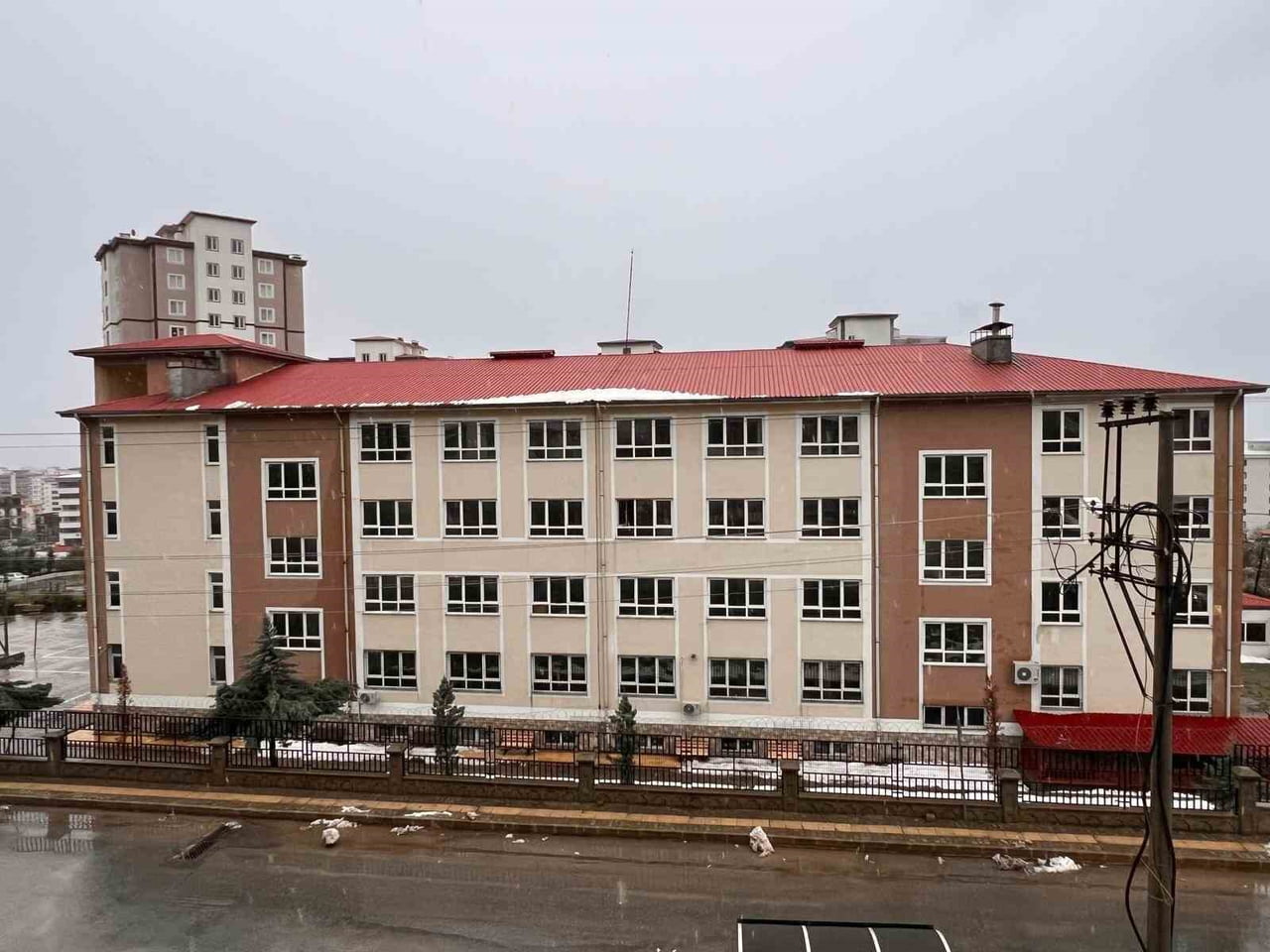 KAHRAMANMARAŞ İL MİLLİ EĞİTİM MÜDÜRLÜĞÜ, İL GENELİNDE ETKİLİ OLMASI BEKLENEN OLUMSUZ HAVA...