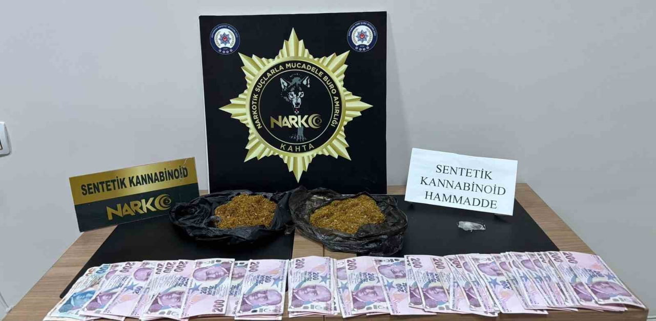 KAHTA’DA UYUŞTURUCU OPERASYONU: 3 ŞÜPHELİ TUTUKLANDI