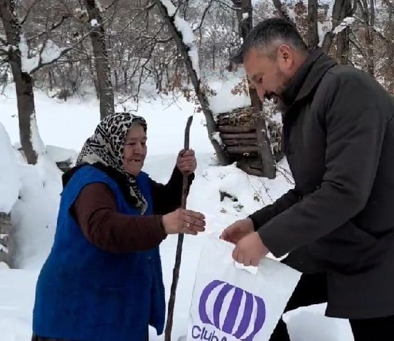 KARABÜK’ÜN ESKİPAZAR İLÇESİ BELEDİYE BAŞKANI SERKAN CIVA, ALMANYA’DA KATILDIĞI PROGRAM SIRASINDA...