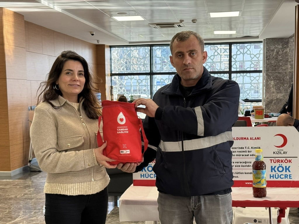 KARTEPE BELEDİYESİ İLE TÜRK KIZILAY KOCAELİ KAN BAĞIŞI MERKEZİ İŞBİRLİĞİNDE KAN VE KÖK HÜCRE...