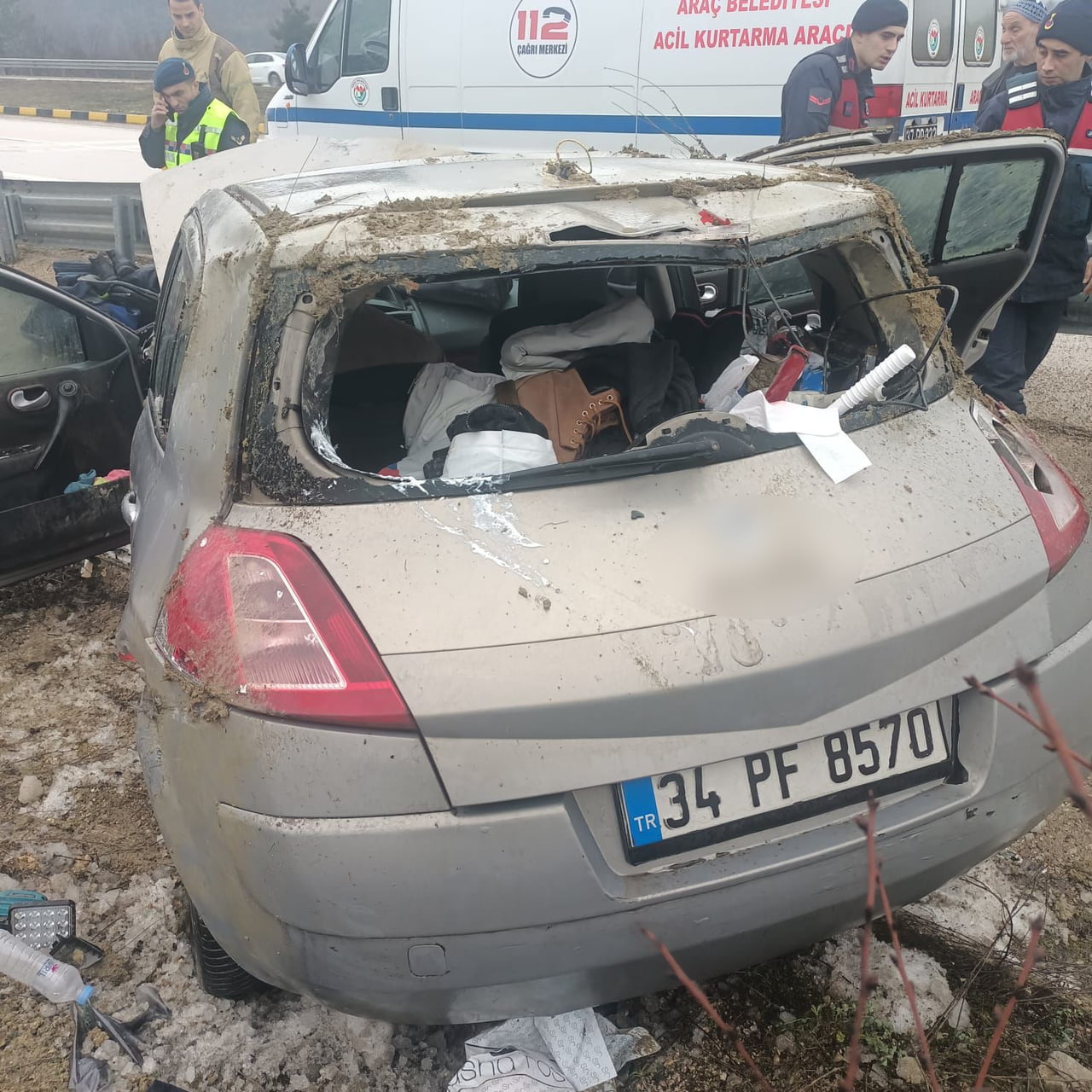 KASTAMONU'NUN ARAÇ İLÇESİNDE OTOMOBİLİN TAKLA ATMASI NETİCESİNDE MEYDANA GELEN KAZADA SÜRÜCÜ...