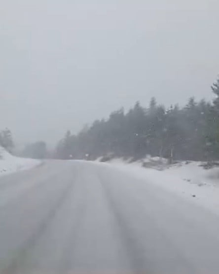 KASTAMONU'NUN YÜKSEK RAKIMLI BÖLGELERİNDE YOĞUN KAR YAĞIŞI BAŞLADI.