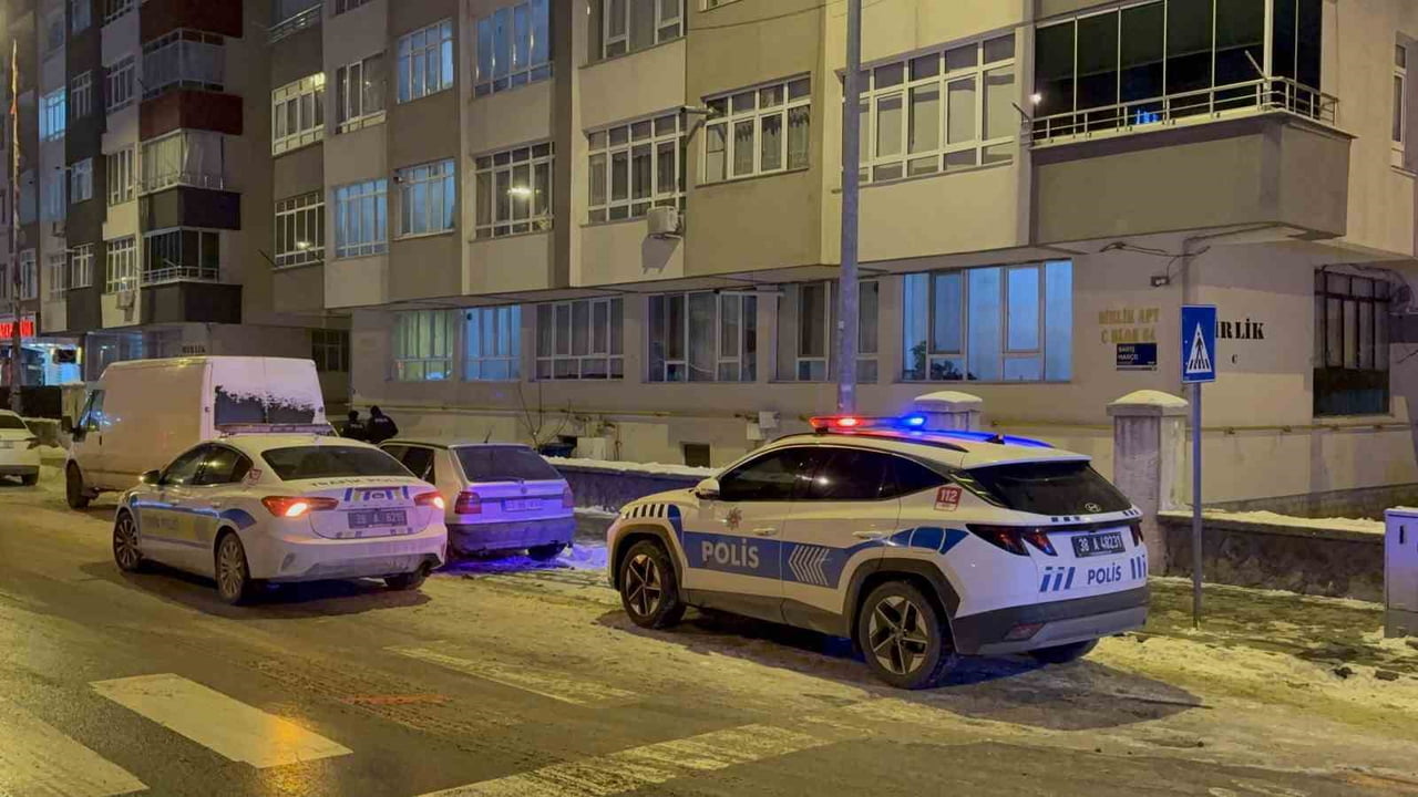 KAYSERİ'NİN KOCASİNAN İLÇESİNDE 2 ŞAHIS ARASINDA ÇIKAN KAVGADA 1 KİŞİ BIÇAKLANARAK...