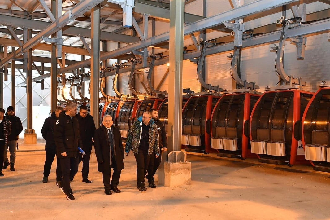 KAYSERİ BÜYÜKŞEHİR BELEDİYE BAŞKANI DR. MEMDUH BÜYÜKKILIÇ, ART ARDA 2 GÜN DÜNYACA ÜNLÜ HALE GELEN...