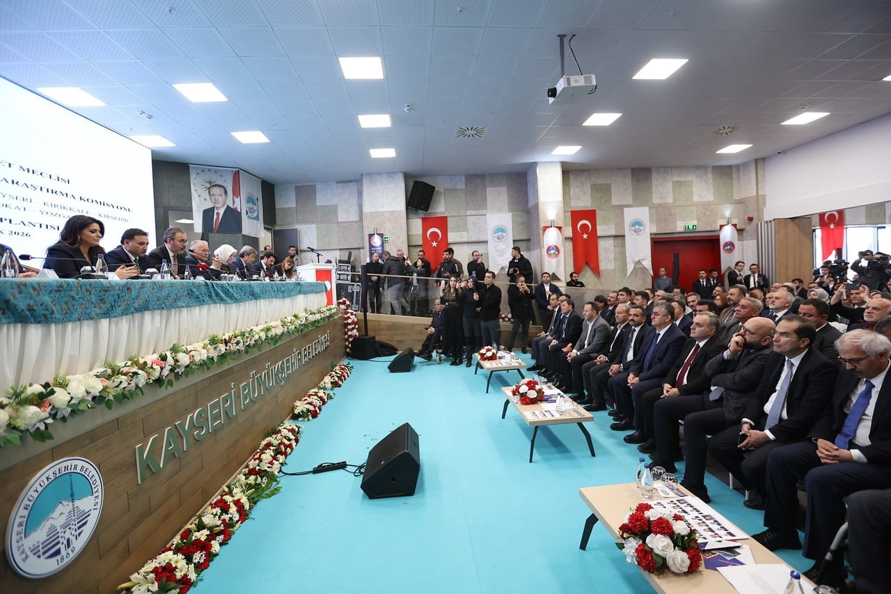 KAYSERİ BÜYÜKŞEHİR BELEDİYE BAŞKANI DR. MEMDUH BÜYÜKKILIÇ; TÜRKİYE BÜYÜK MİLLET MECLİSİ (TBMM)...