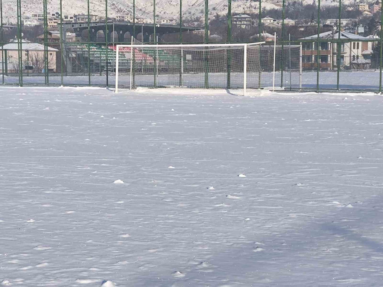 KAYSERİ’DE KAR YAĞIŞI NEDENİ İLE 3 OCAK VE 4 OCAK’TA OYNANMASI PLANLANAN AMATÖR MÜSABAKALAR...