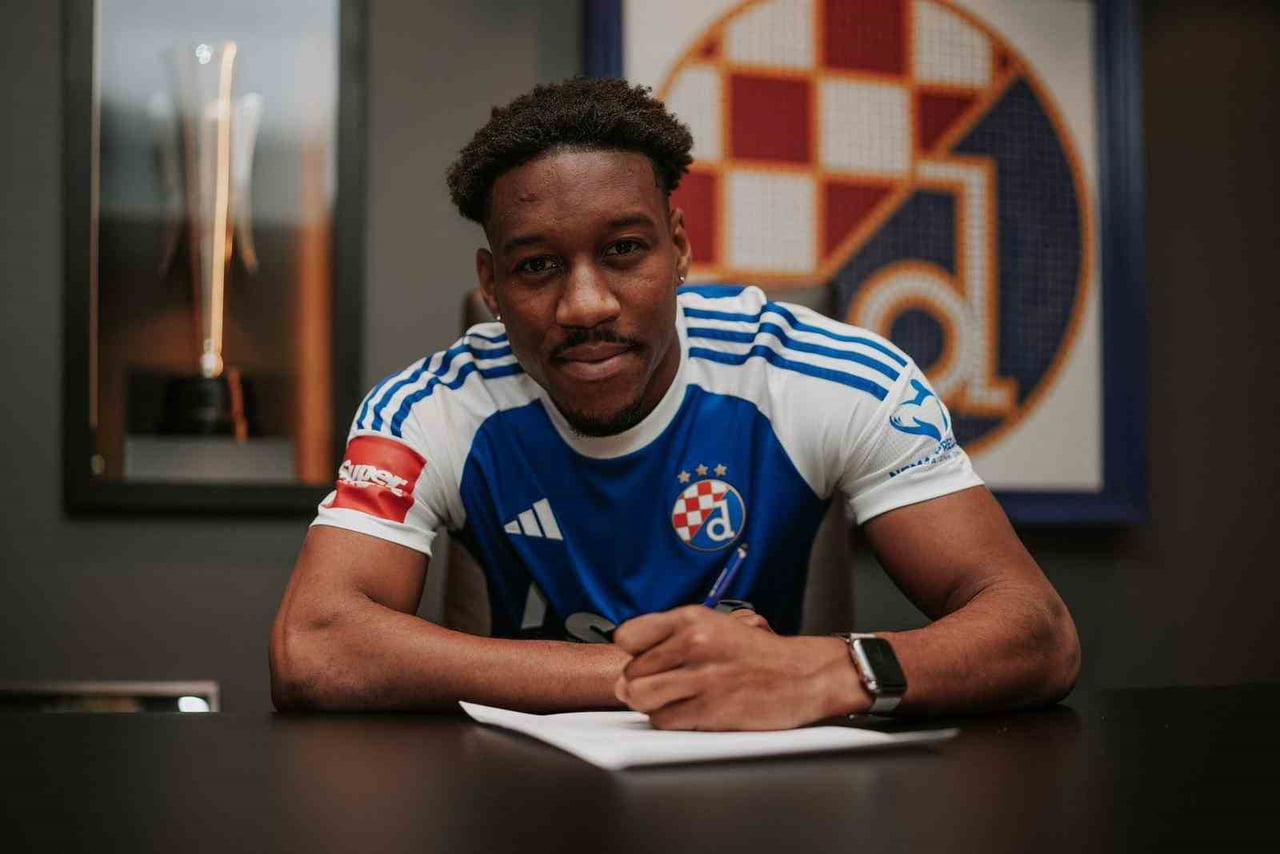 KAYSERİSPOR FRANSIZ SAĞ BEK RONAELPİERRE-GABRİEL İLE PRENSİP ANLAŞMASINA VARDI