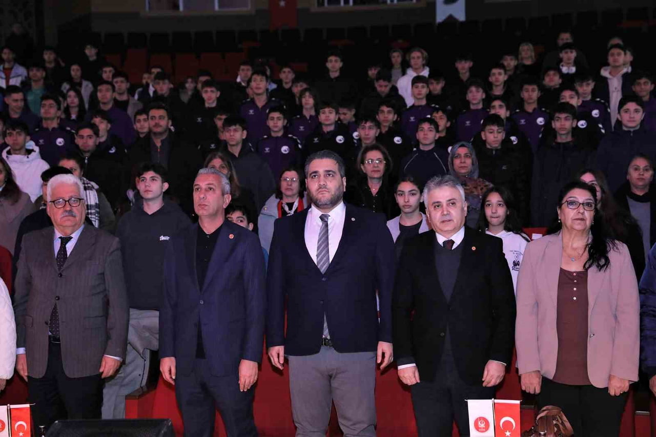 KEÇİÖREN BELEDİYESİ'NDE, GENÇLERİN SAĞLIKLI BİREYLER OLARAK YETİŞMESİ VE UYUŞTURUCU MADDE, KUMAR...