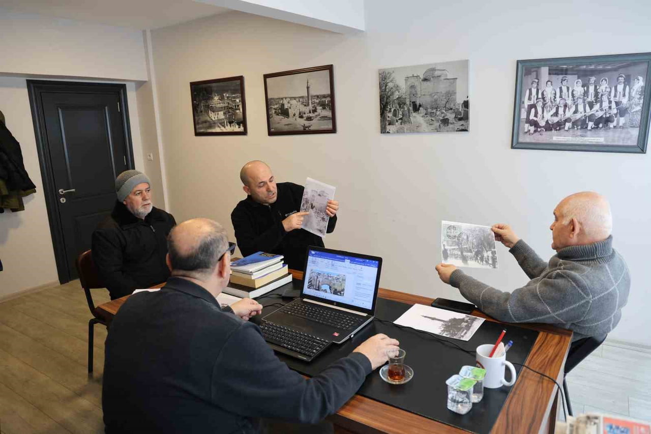 KIRŞEHİR'DE KÜLTÜR VE TARİH ARAŞTIRMA GRUBU TARAFINDAN, KENTİN ESKİ YAPILARI VE TARİHİ...