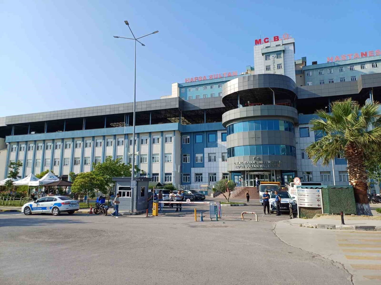 KIŞ AYLARIYLA BİRLİKTE ÜST SOLUNUM YOLU ENFEKSİYONLARINDA BELİRGİN ARTIŞ YAŞANIRKEN, MANİSA CELAL...