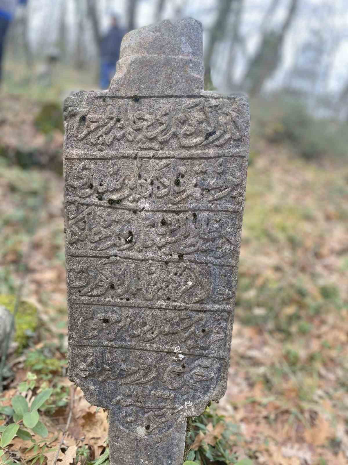 KOCAELİ’NİN KARAMÜRSEL İLÇESİNDE BULUNAN ASIRLIK OSMANLI MEZARLARI, YÜRÜTÜLEN KORUMA VE DÜZENLEME...