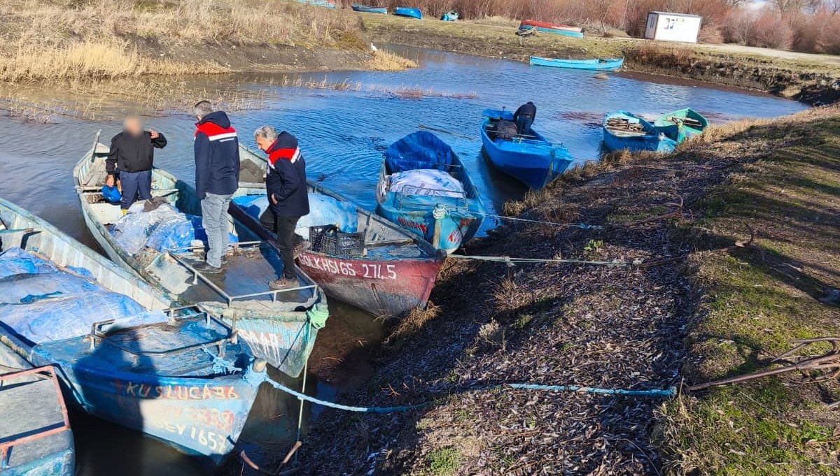 KONYA'DA YASA DIŞI AVCILIĞIN ÖNLENMESİ YÖNELİK BEYŞEHİR GÖLÜ VE ÇEVRESİNDEKİ TÜM KARAYA ÇIKIŞ...