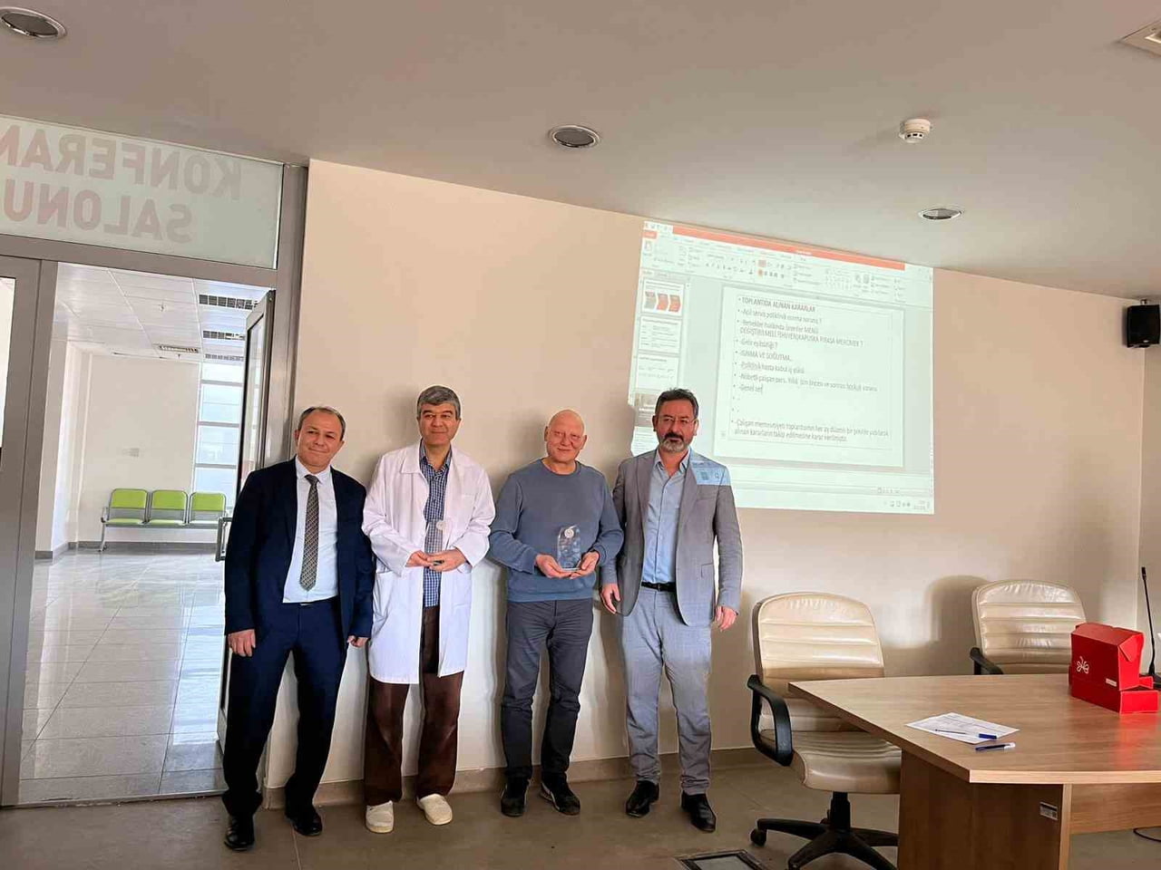 KONYA'NIN BOZKIR İLÇE DEVLET HASTANESİ'NDE, HİZMET KALİTESİNİN VE ÇALIŞAN MEMNUNİYETİNİN...