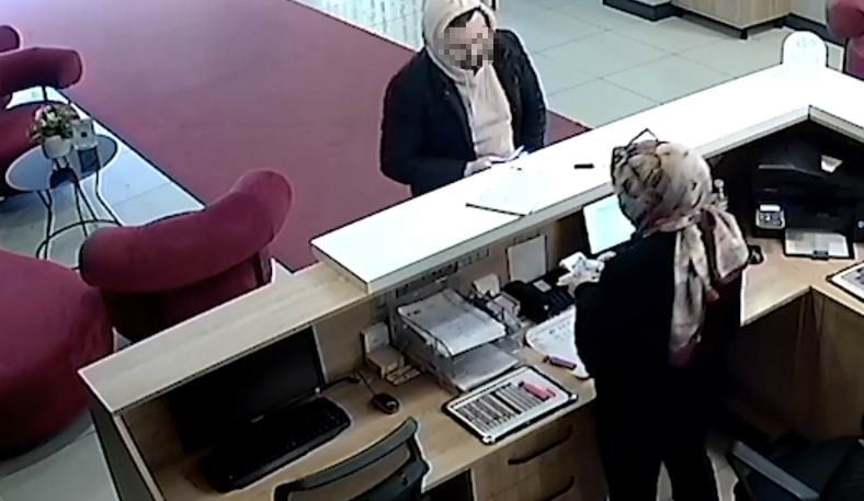 KONYA’DA, 'SİLAHLI TERÖR ÖRGÜTÜNE ÜYE OLMA' (FETÖ) SUÇUNDAN 9 YILDIR ARANAN A.U.A., POLİS...