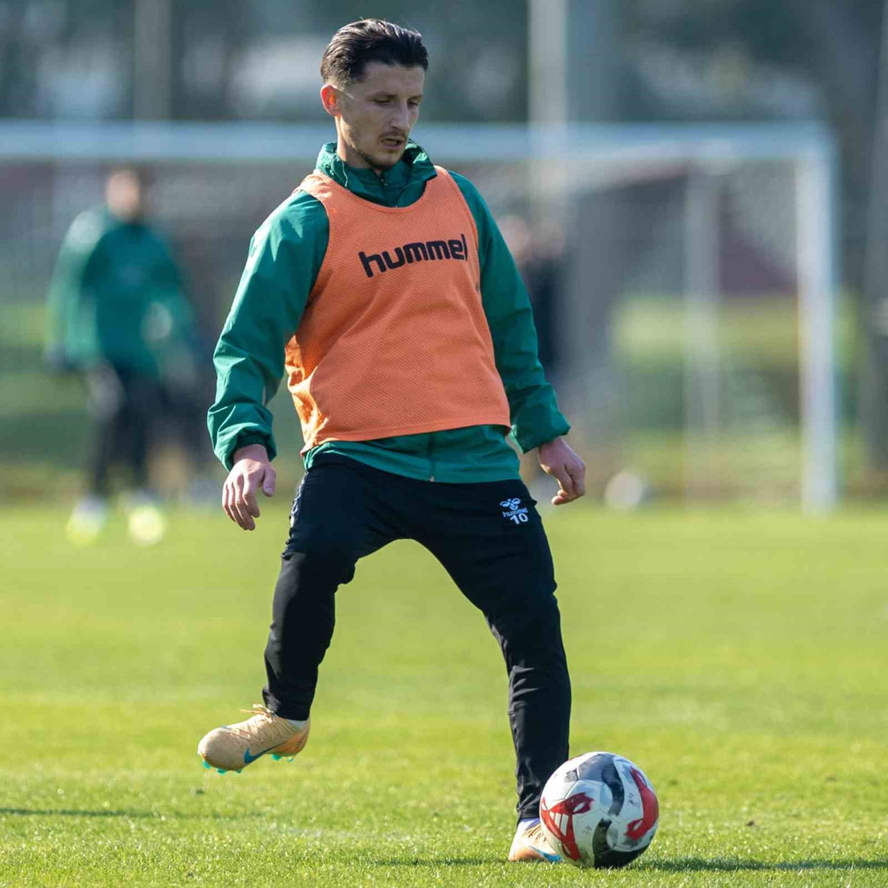 KONYASPOR, ANTALYA/BELEK’TE DEVAM EDEN DEVRE ARASI KAMP ÇALIŞMALARINDA DÖRDÜNCÜ GÜNÜN İLK...