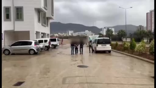 Kozan'da uyuşturucu sattığı öne sürülen 1 şüpheli tutuklandı