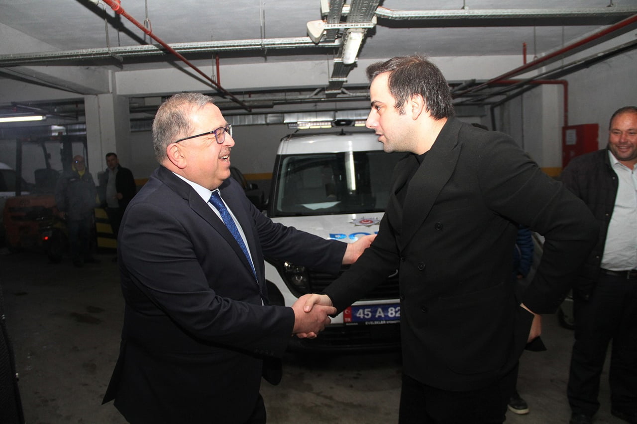 KULA ESNAF VE SANATKÂRLAR ODASI BAŞKANI AYTEKİN ŞADAN, TEK LİSTEYLE GİRDİĞİ OLAĞAN GENEL KURUL...