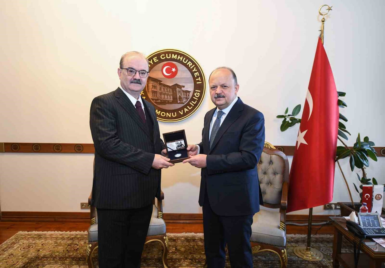 KÜLTÜR VE TURİZM BAKAN YARDIMCISI DR. SERDAR ÇAM, ÜLKENİN NERESİNE GİTSEK, HANGİ ŞEHRİ GEZSELER...