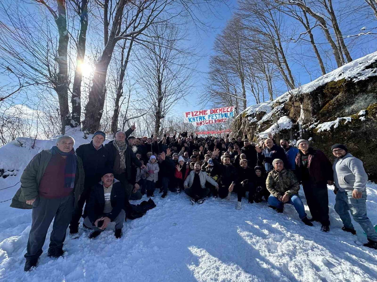 KUMRU FİZME MAHALLESİNDE KAR EĞLENCESİ DÜZENLENDİ