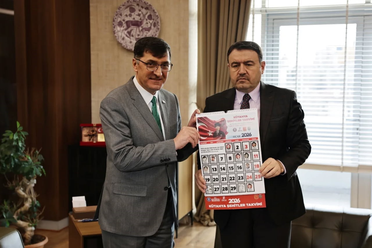 KÜTAHYA ŞEHİTLER TAKVİMİ VALİLİK MAKAMINA TAKDİM EDİLDİ