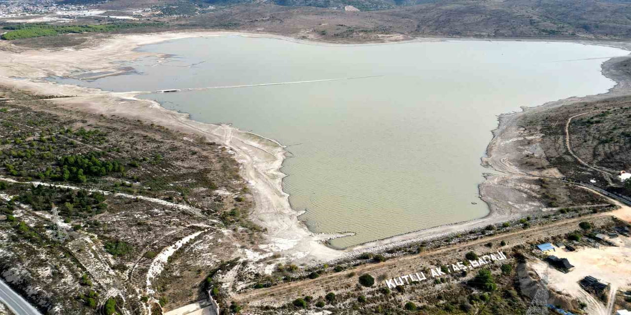 KUTLU AKTAŞ BARAJI’NDA SU SEVİYESİ GEÇEN YILI AŞTI