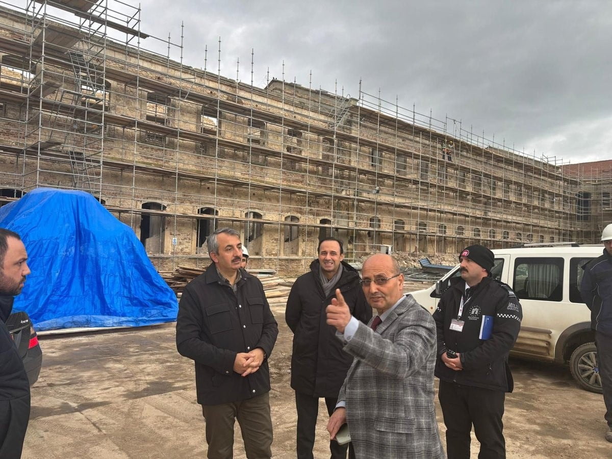 MAHMUDİYE KIŞLASI’NDA RESTORASYON