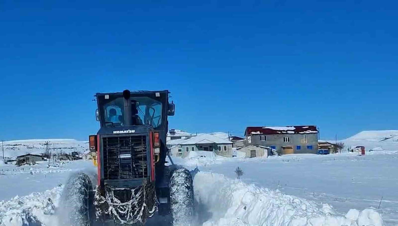 MALATYA’DA 176 MAHALLE YOLU ULAŞIMA AÇILDI