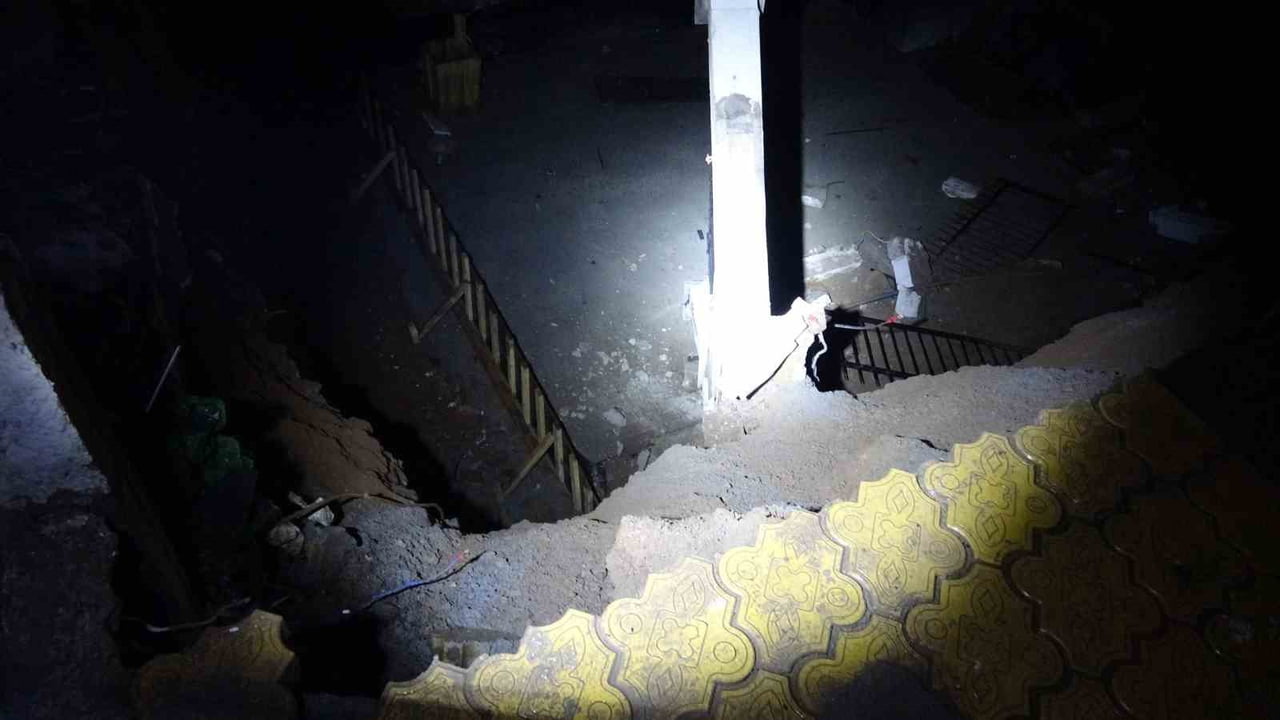 MALATYA’DA 6 KATLI BİNANIN İSTİNAT DUVARI ÇÖKTÜ