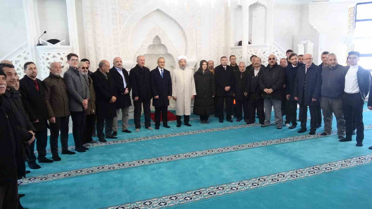 MALATYA’DA KUBBETÜ’S-SAHRA CAMİ İBADETE AÇILDI