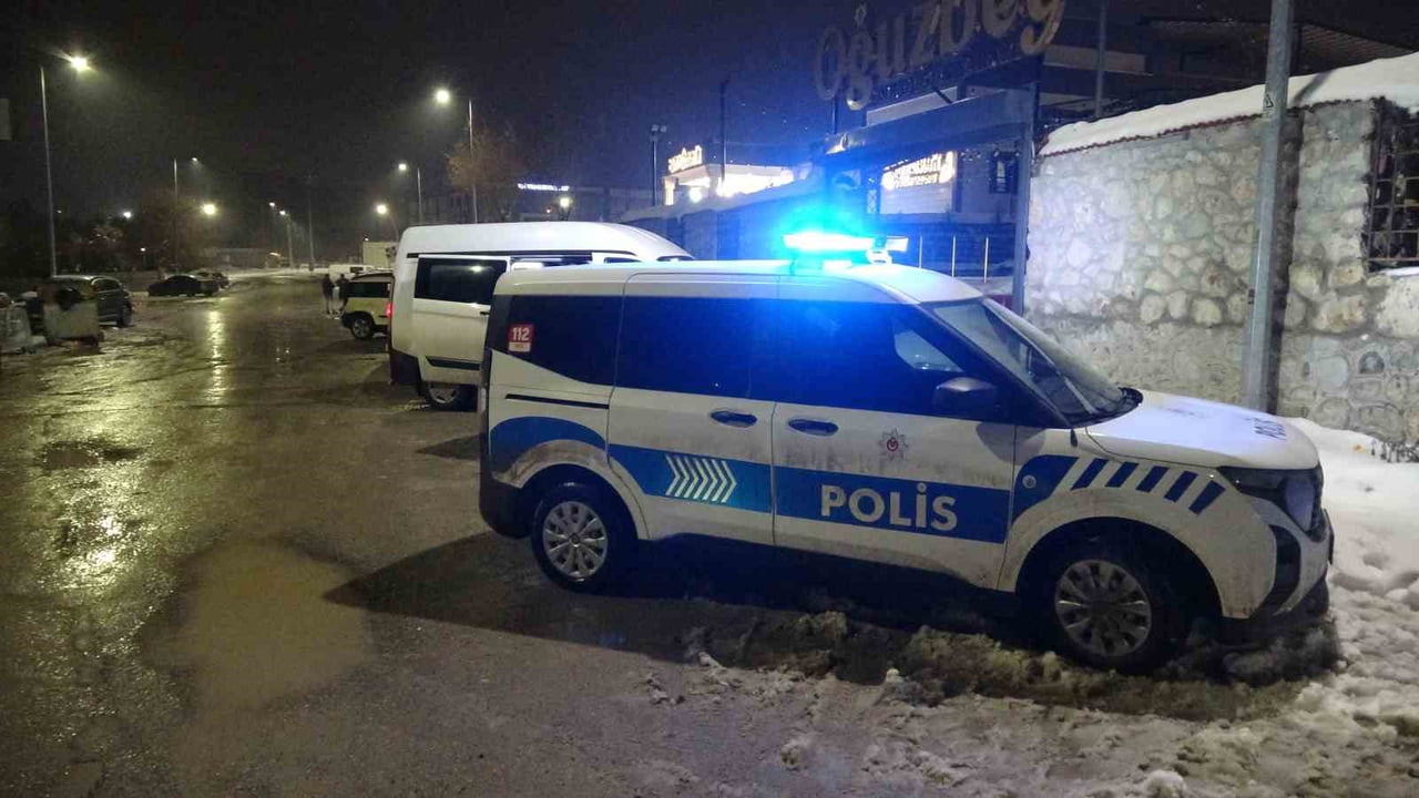 MALATYA’DA NİŞAN TÖRENİNDE KARBONMONOKSİT ZEHİRLENMESİ: 46 KİŞİ HASTANEYE KALDIRILDI