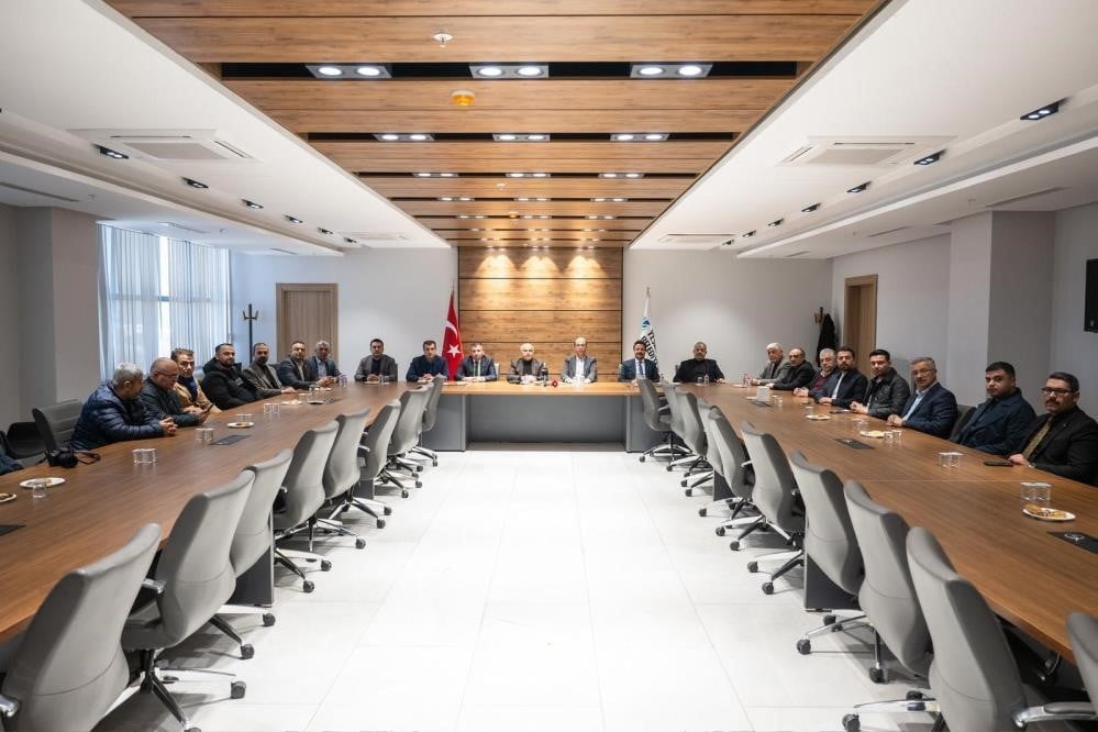 MALATYA YEŞİLYURTSPOR’DA YENİ YÖNETİM GÖREV DAĞILIMI